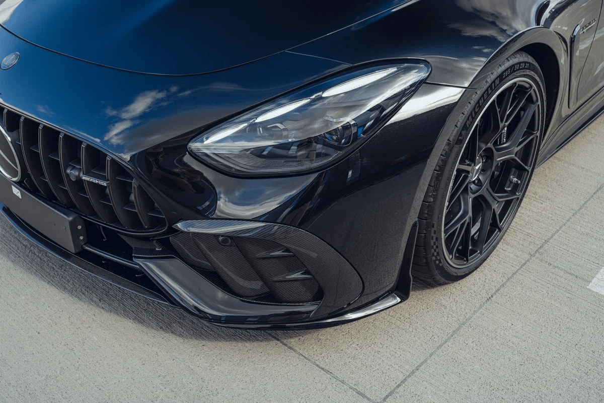 [신차사진] 메르세데스 벤츠 AMG GT 63 프로 썸네일