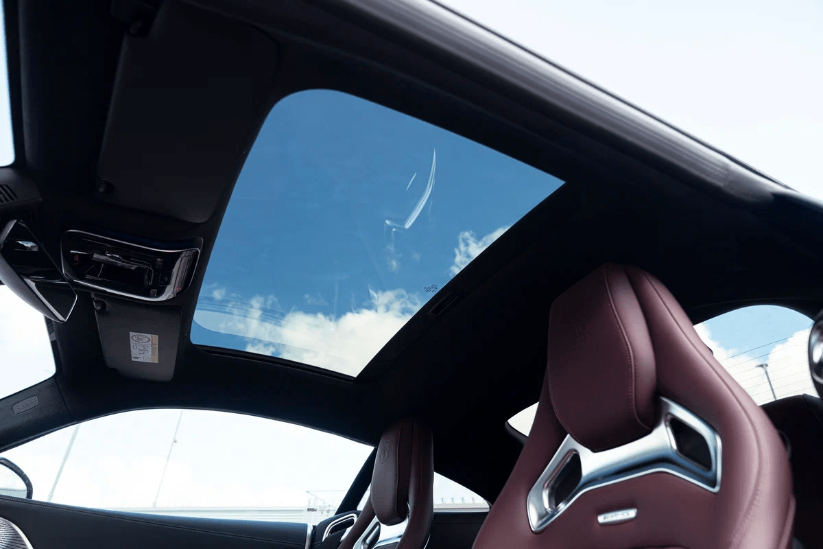 [신차사진] 메르세데스 벤츠 AMG GT 63 프로 썸네일