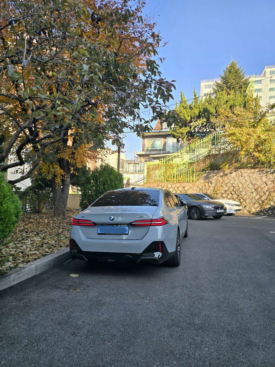 BMW I5입니다 이미지1