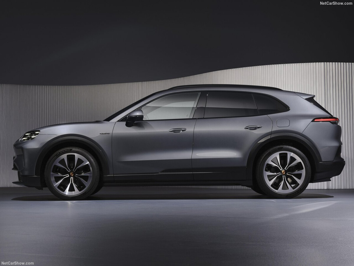 [신차공개] 2026 포르쉐 카이엔 일렉트릭, 가격 1억 4,230만원부터  썸네일