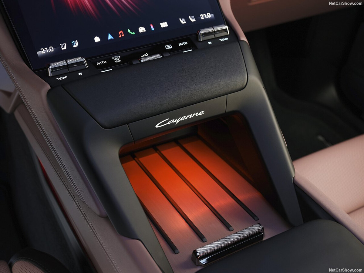 [신차공개] 2026 포르쉐 카이엔 일렉트릭, 가격 1억 4,230만원부터  썸네일