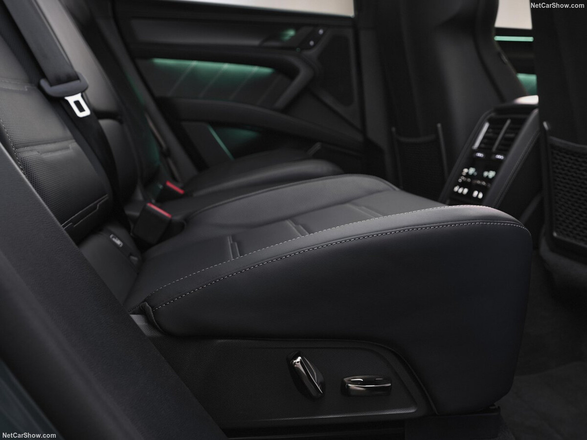 [신차공개] 2026 포르쉐 카이엔 일렉트릭, 가격 1억 4,230만원부터  썸네일