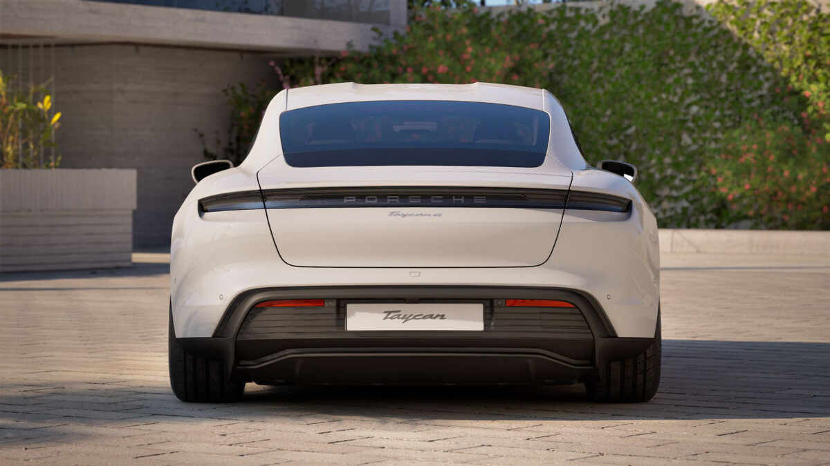 포르쉐,,,, 타이칸 4 깡통 vs 카이엔 전기차 깡통  썸네일