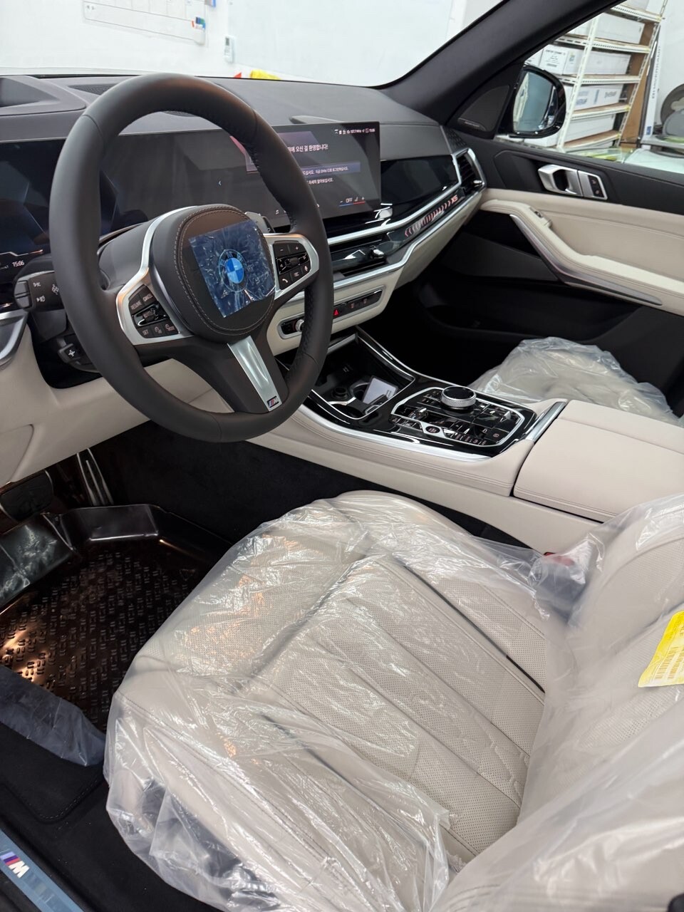 26my x5 40i msp 7 seater 이미지2