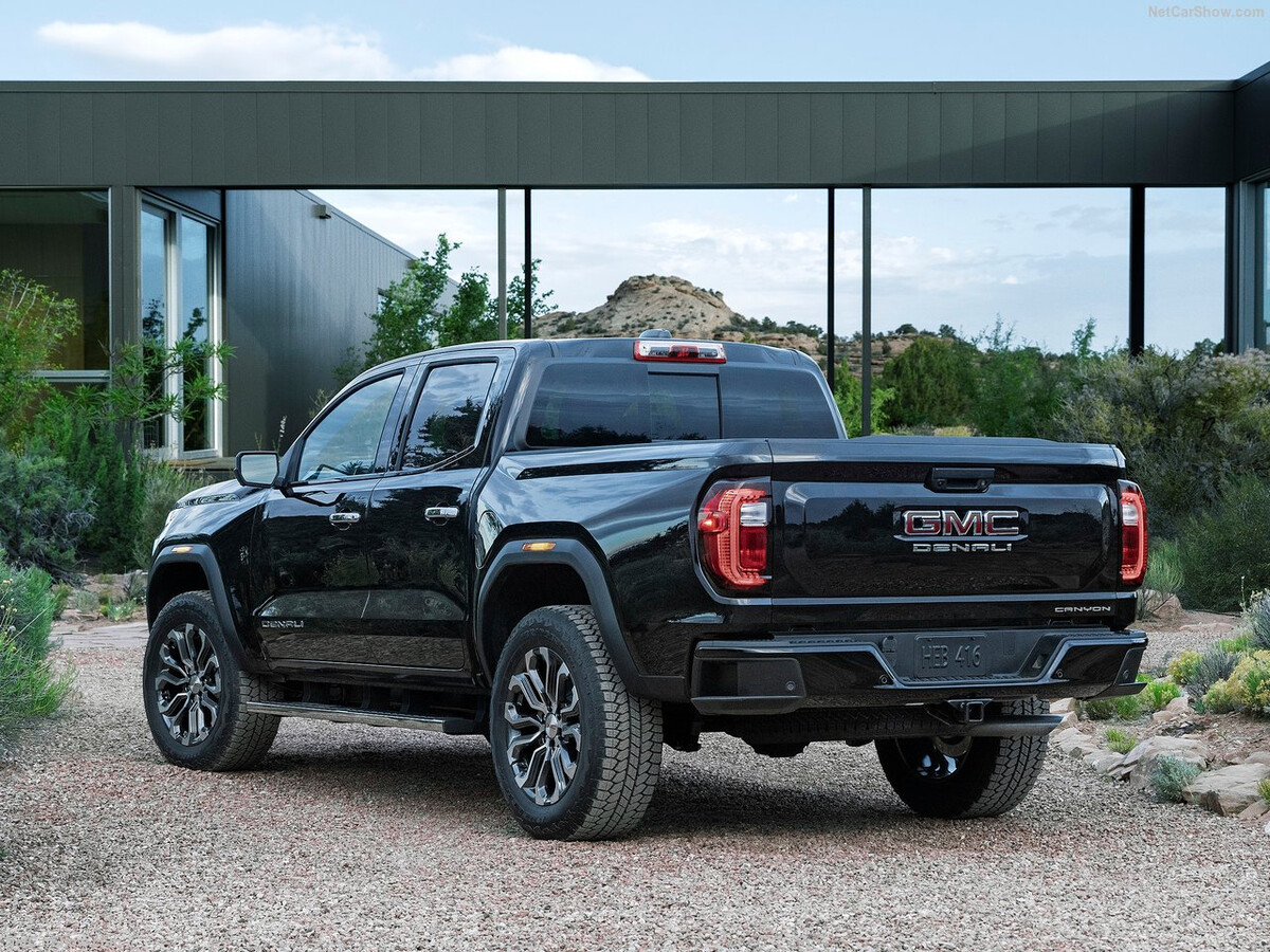 [국내 인증 통과] 2025 지엠씨 캐니언 AT4x 썸네일