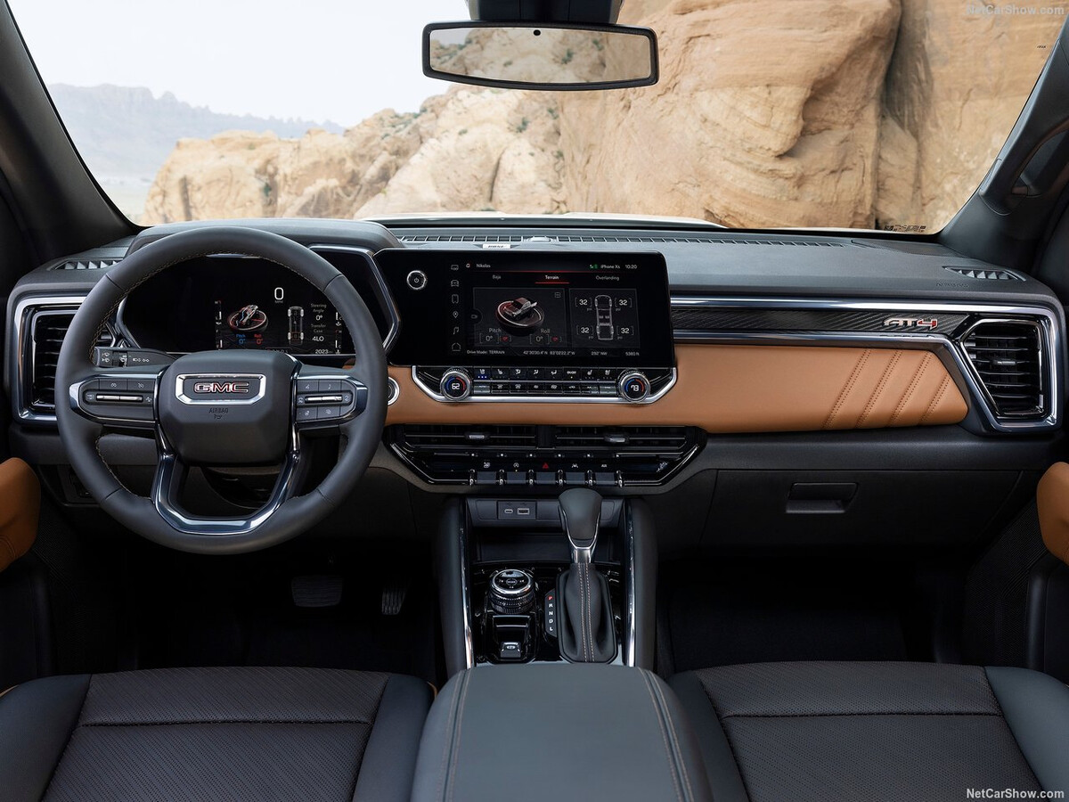 [국내 인증 통과] 2025 지엠씨 캐니언 AT4x 썸네일