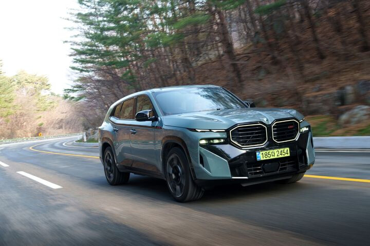 [신차출시] 2026 BMW XM 레이블, 2억 2,770만원  게시글 썸네일