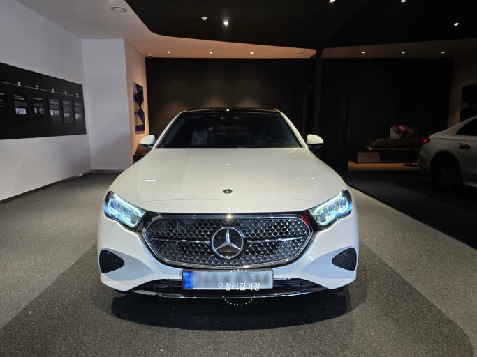 벤츠 오너분들 서비스센터 만족도 어떠신가요 (투표) 게시글 썸네일