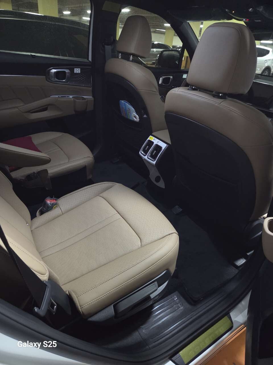 쏘렌토 하이브리드 6인승 두달째네요 썸네일