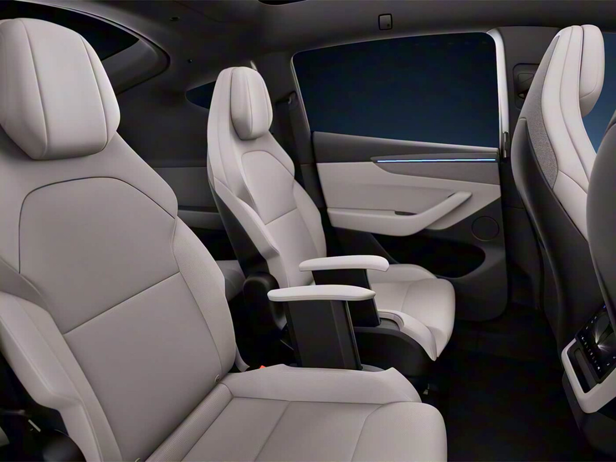 "독삼사 개발리겠네" 테슬라가 내년에 출시한다는 미친 신차 썸네일