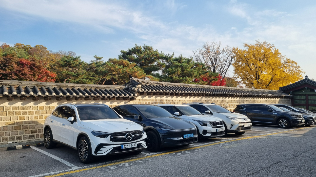 벤츠 GLC-클래스 GLC 300 4matic AMG 라인 게시글 썸네일