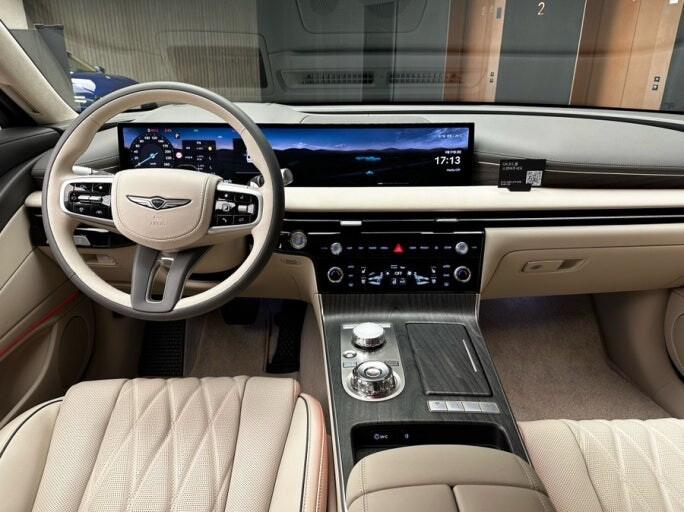 패밀리카에 베이지 시트 넣으면 관리하기 어려울까요??   게시글 썸네일