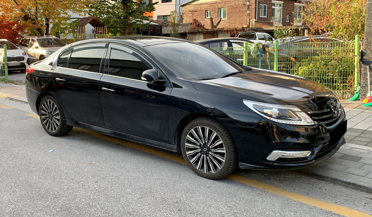 도로에서 이 차들만 피해도 10년 무사고 가능합니다.  게시글 썸네일