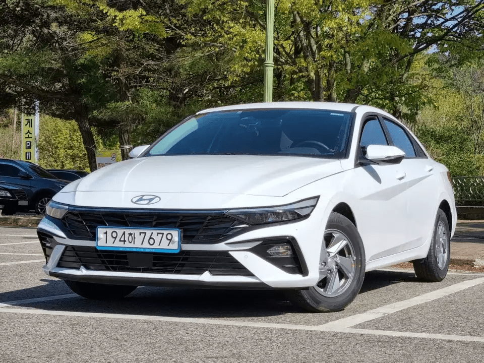 도로에서 이 차들만 피해도 10년 무사고 가능합니다.  썸네일