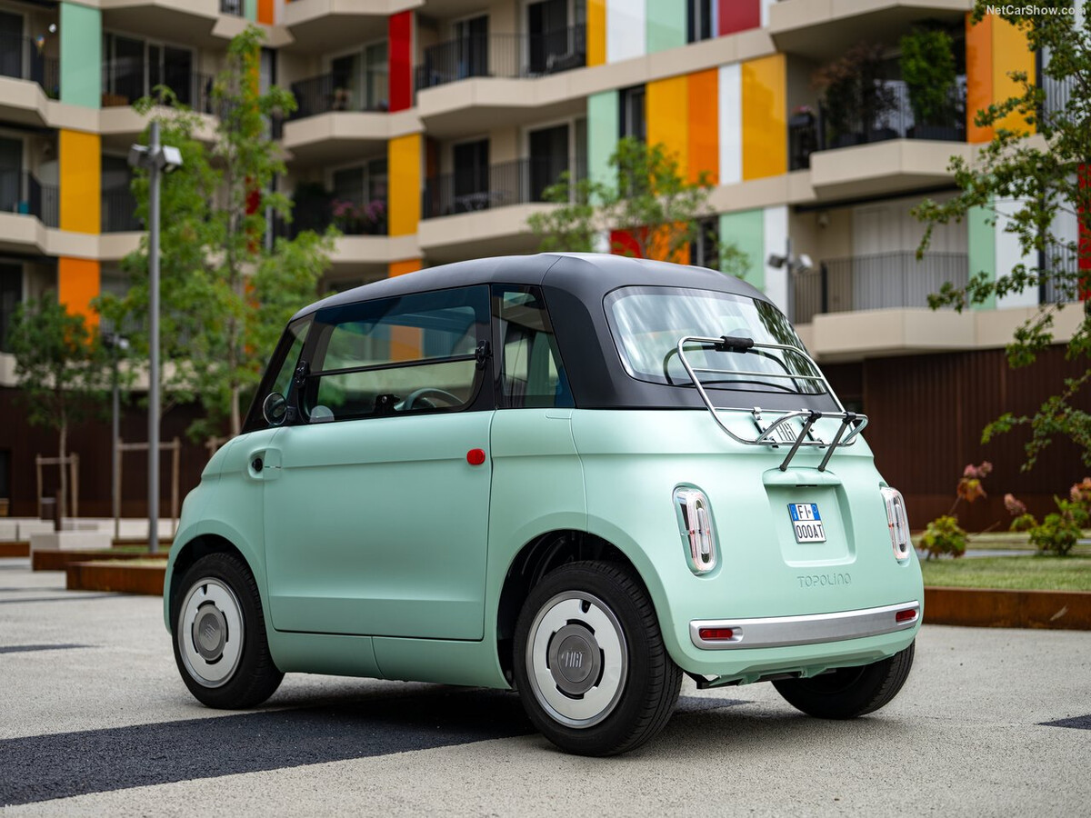 [신차사진] 2025 피아트 토폴리노 썸네일