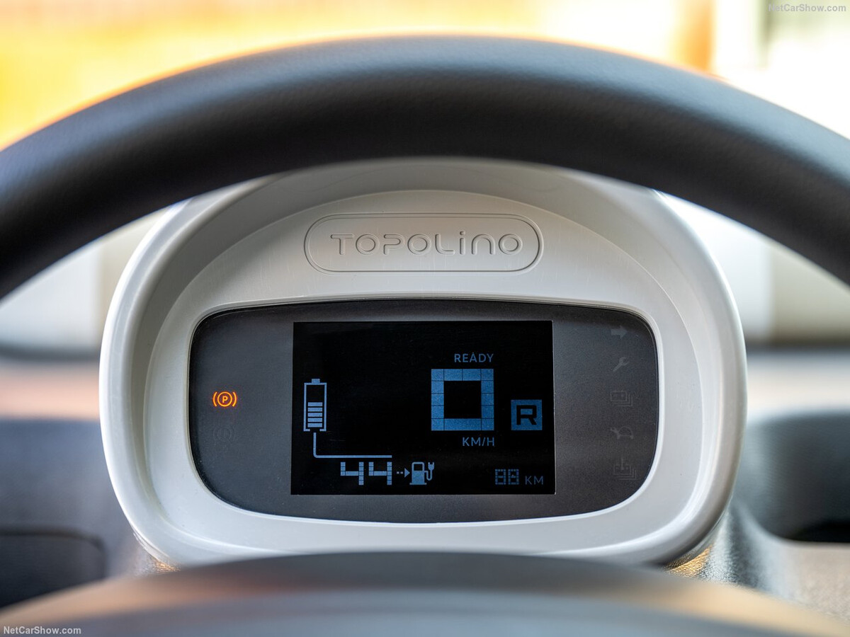 [신차사진] 2025 피아트 토폴리노 썸네일