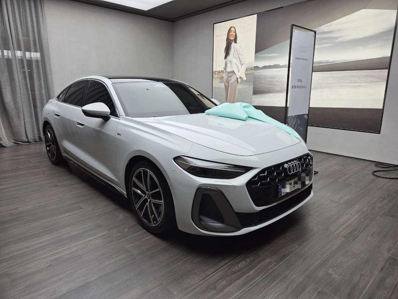 와이프용 A5 40TFSI 출고했습니다 게시글 썸네일