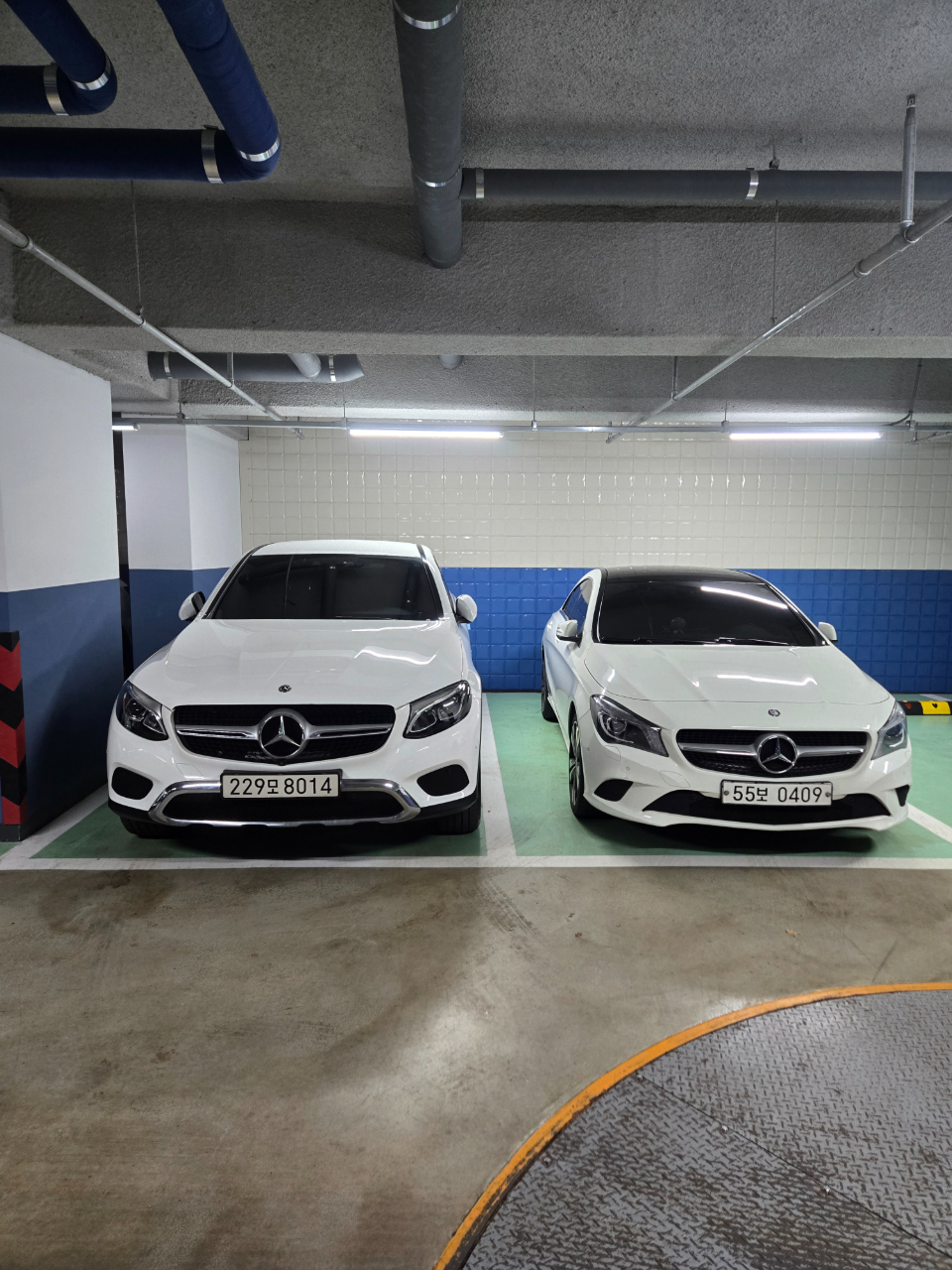 벤츠 GLC-클래스 GLC 300 4matic 쿠페 게시글 썸네일