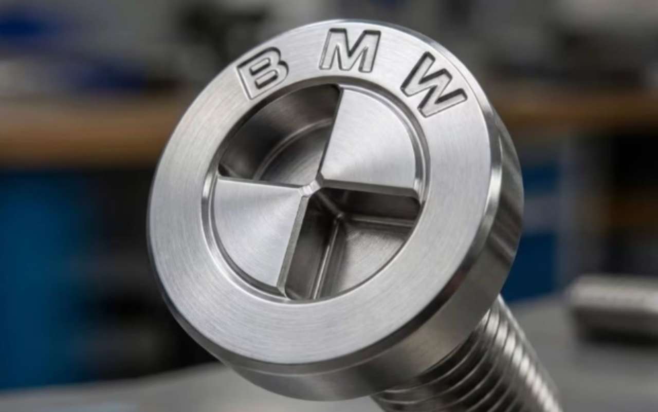 BMW전용 나사 특허ㄷㄷ 게시글 썸네일
