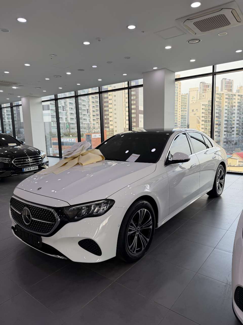 E200 아방가르드 할인 게시글 썸네일
