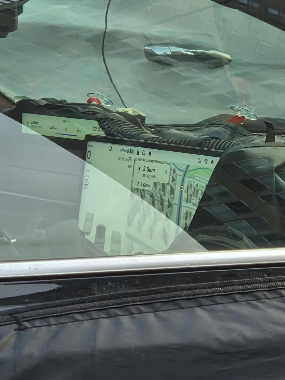 헉 그랜저 실내 유출... 그와중에 테슬라 복붙  게시글 썸네일