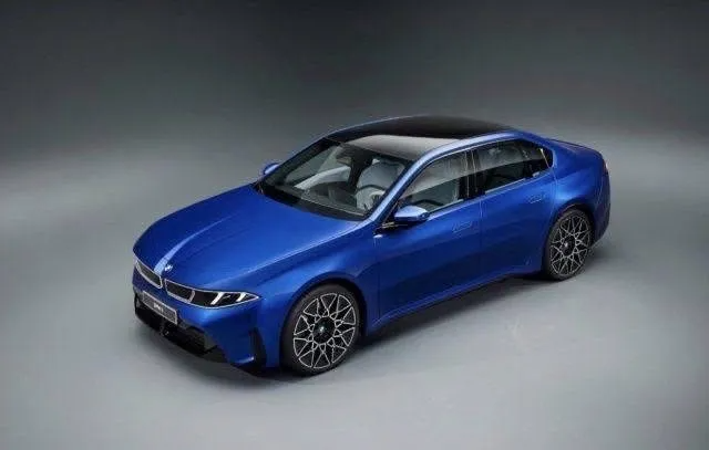 긴급속보) BMW 3시리즈 풀체인지(i3) 외관, 실내 유출  게시글 썸네일