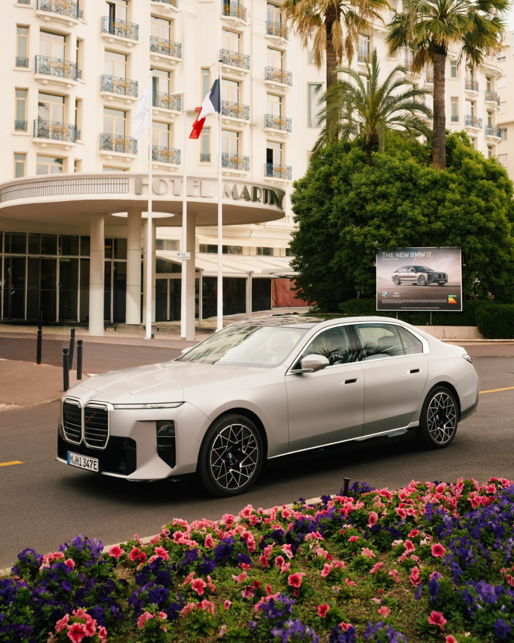 [신차사진] 2027 BMW 7시리즈 페이스리프트 게시글 썸네일