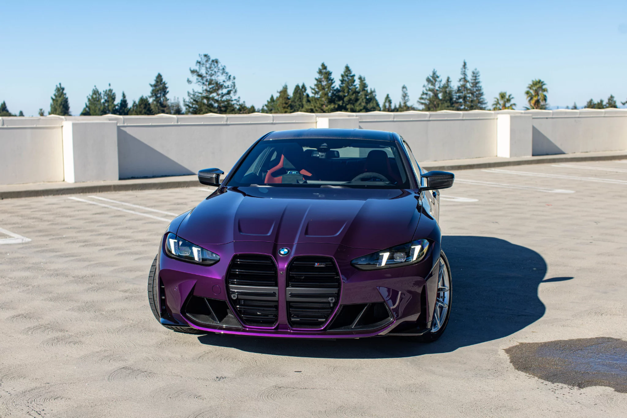 [신차사진] 2026 BMW M4 쿠페 트와일라잇 퍼플 게시글 썸네일