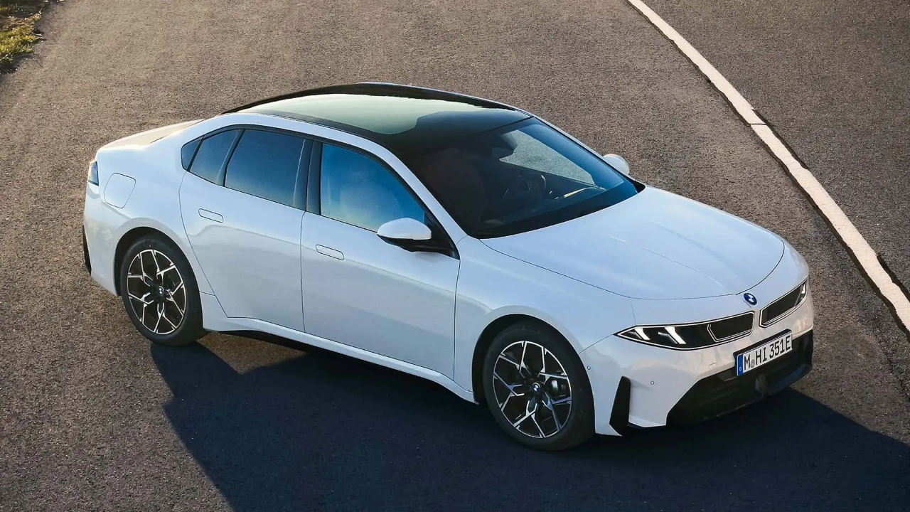 [신차출시] 2027 BMW i3 50 xDrive 퍼스트 에디션 게시글 썸네일