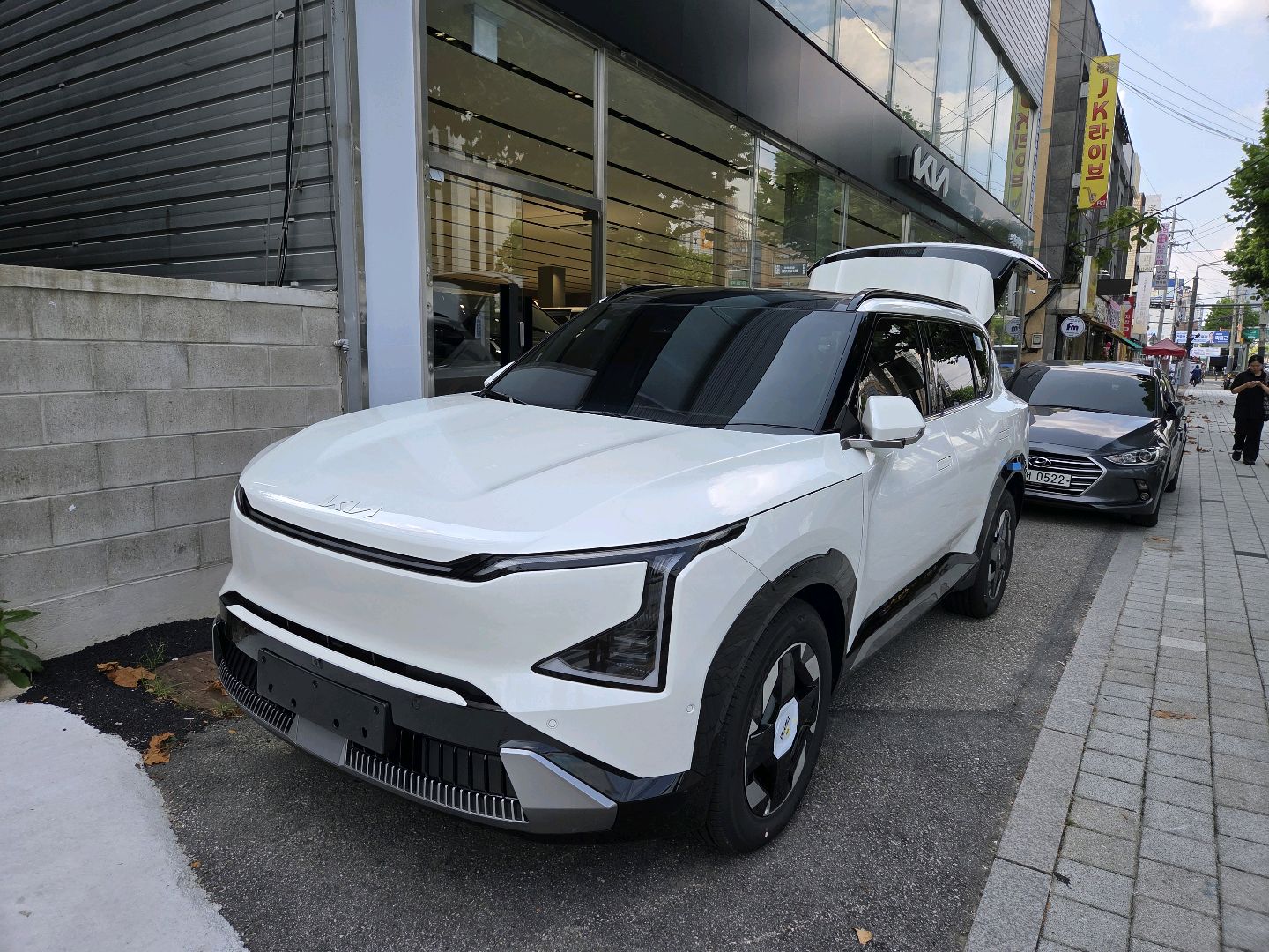 기아 EV5 2026년식 롱레인지 어스 리뷰 썸네일 이미지