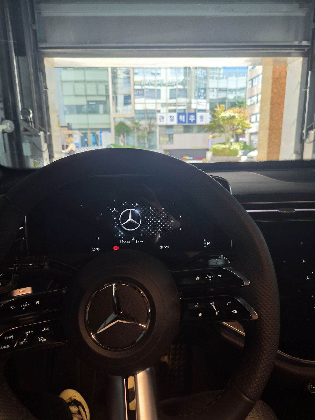 E200 amg라인 썸네일 이미지