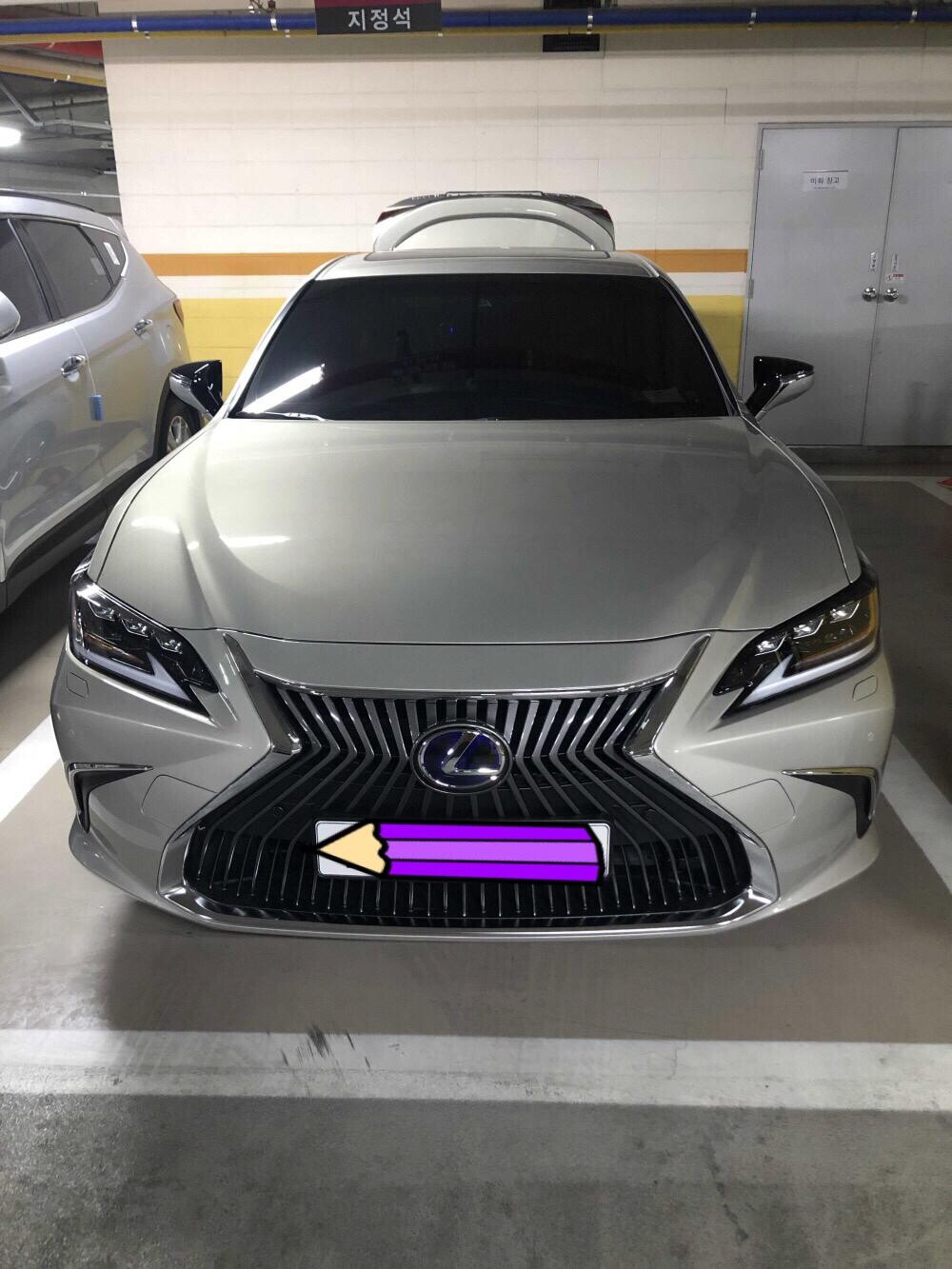 렉서스 ES 300h 럭셔리 게시글 썸네일