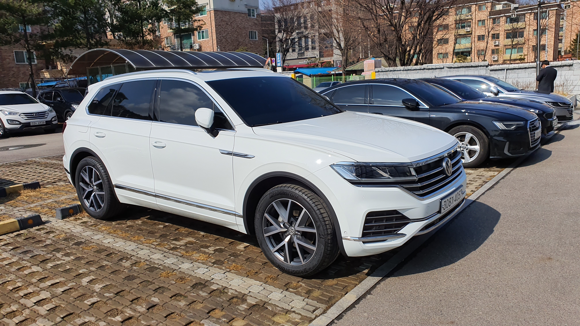 폭스바겐 투아렉 3.0 TDI 프레스티지 썸네일 이미지