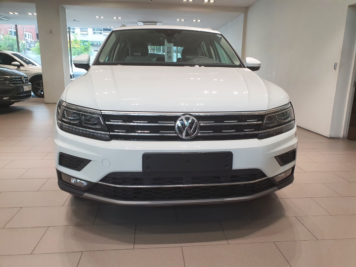 폭스바겐 티구안 2.0 TDI 프레스티지 썸네일 이미지