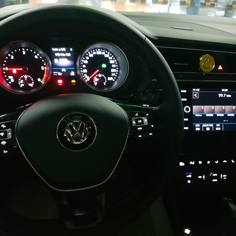 폭스바겐 티구안 2.0 TDI 프레스티지 썸네일 이미지