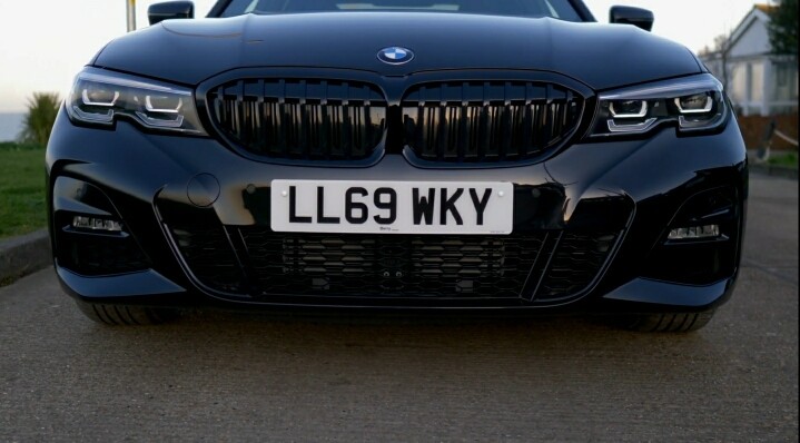 BMW 3시리즈 색상 대결 이미지1