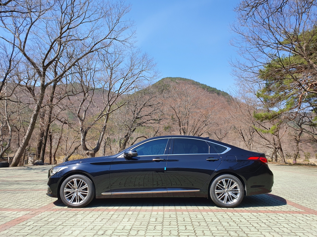 제네시스 G80 디젤 2.2 AWD 썸네일 이미지