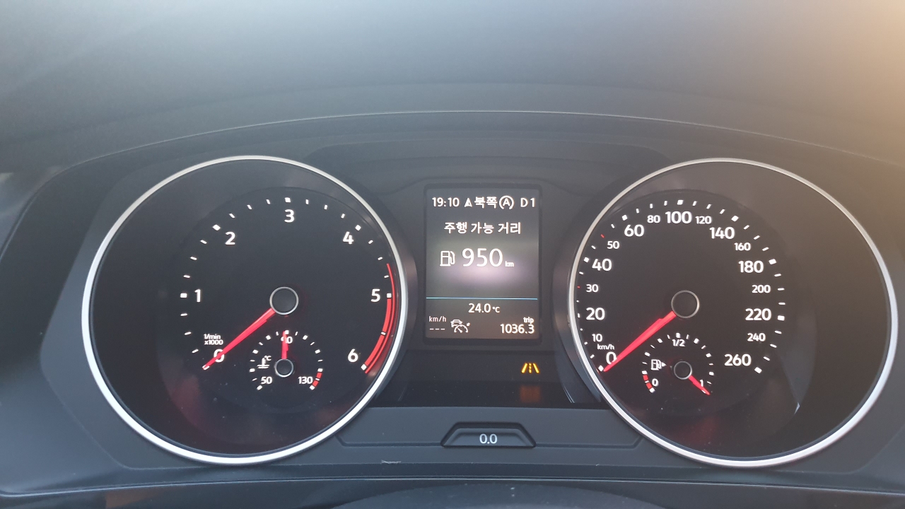 폭스바겐 티구안 2.0 TDI 프레스티지 썸네일 이미지