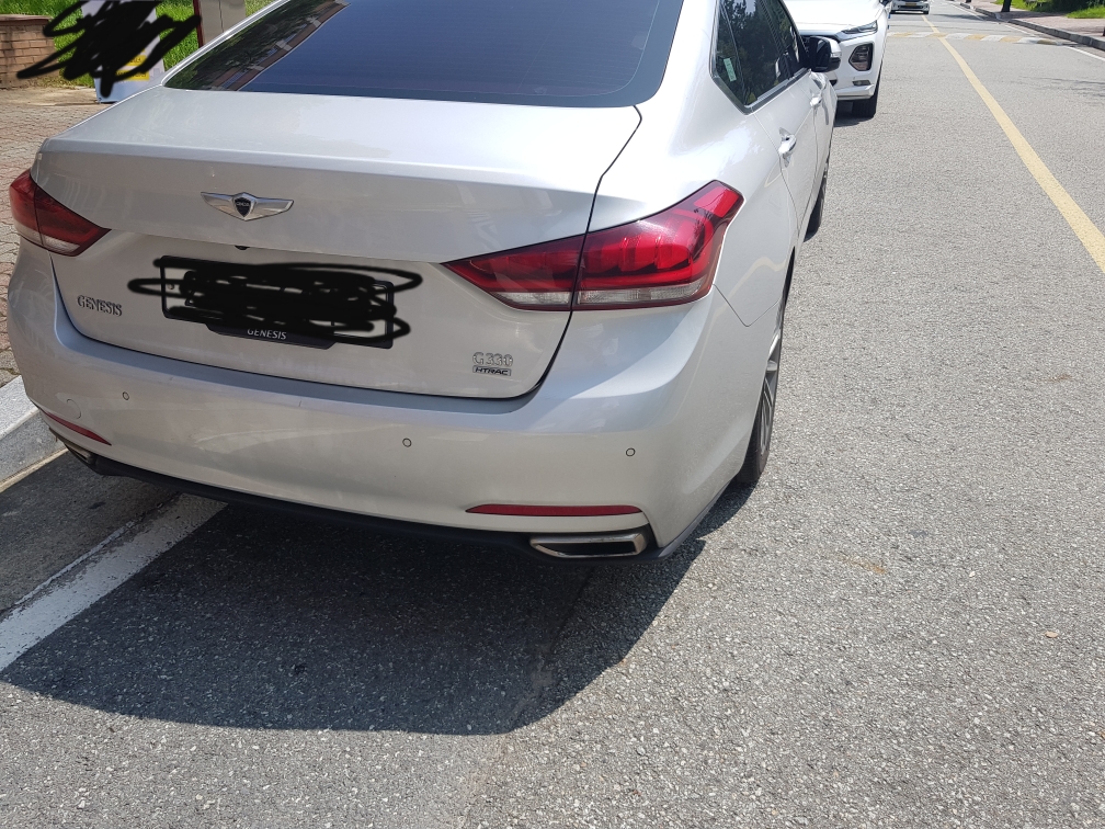 제네시스 G80 디젤 2.2 AWD 썸네일 이미지