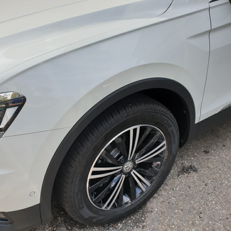 폭스바겐 티구안 2.0 TDI 프레스티지 썸네일 이미지