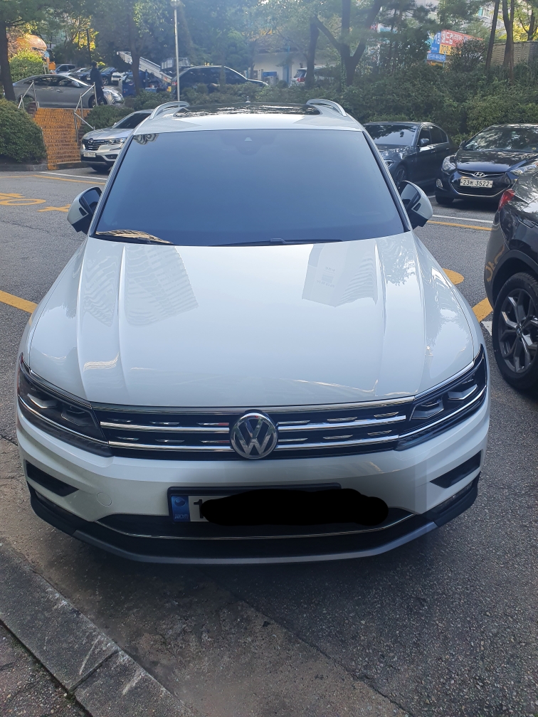 폭스바겐 티구안 2.0 TDI 프레스티지 썸네일 이미지