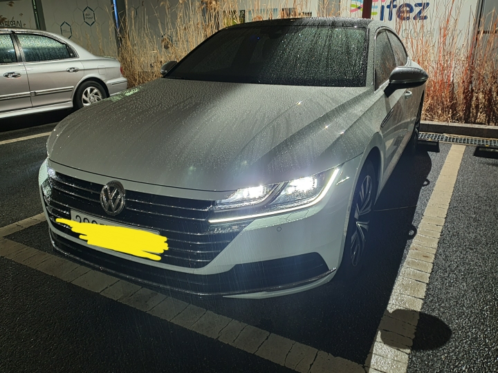 폭스바겐 아테온 2.0 TDI 엘레강스 프리미엄 썸네일 이미지