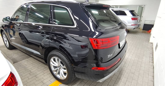 아우디 Q7 45 TFSI 콰트로 썸네일 이미지