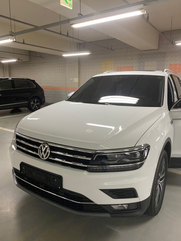 폭스바겐 티구안 2.0 TDI 프레스티지 올스페이스 썸네일 이미지