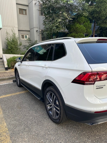 폭스바겐 티구안 2.0 TDI 프레스티지 올스페이스 썸네일 이미지