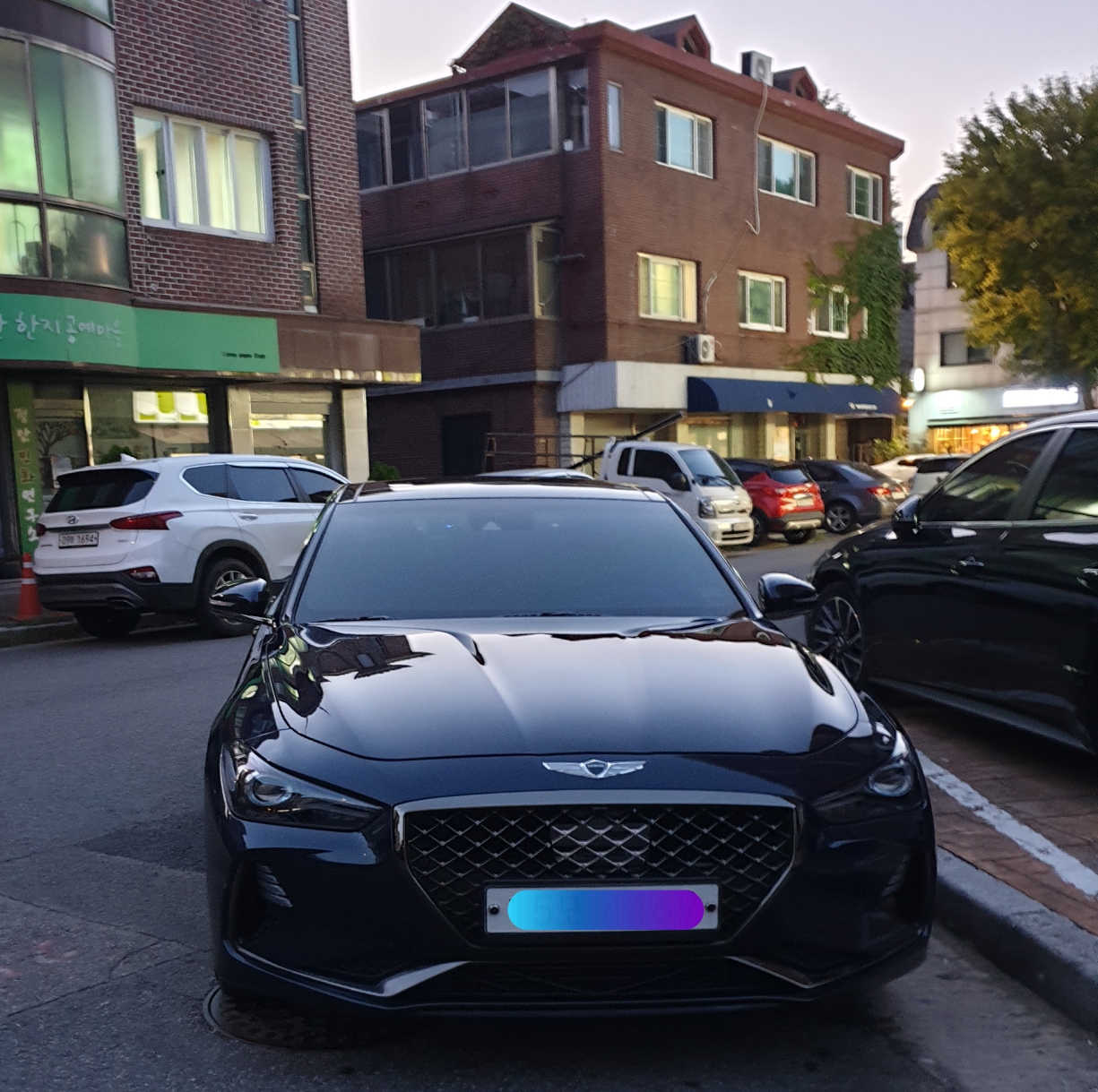 제네시스 G70 2.0T AWD 스포츠 패키지 썸네일 이미지