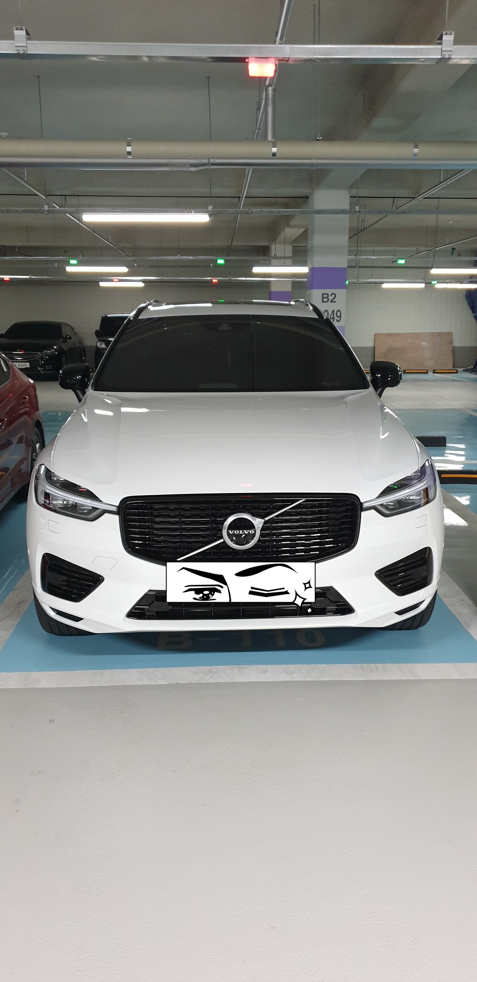 볼보 XC60 T8 AWD R-디자인 게시글 썸네일