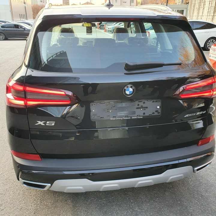 BMW X5 xDrive 30d xLine 7인승 게시글 썸네일