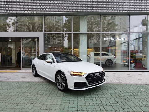 아우디 A7 55 TFSI 콰트로 프리미엄 게시글 썸네일