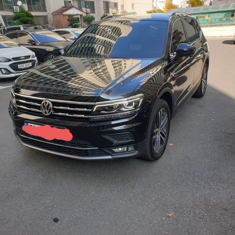폭스바겐 티구안 2.0 TDI 프레스티지 올스페이스 썸네일 이미지